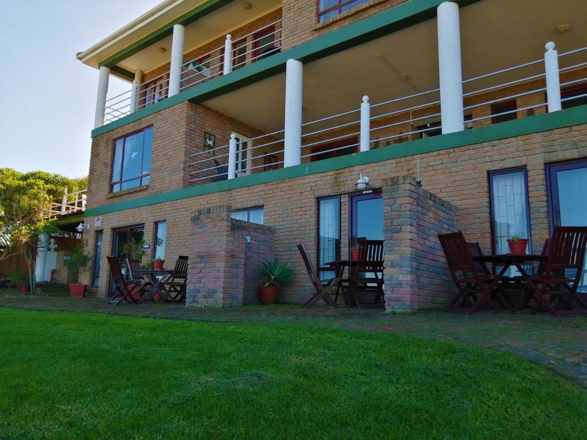Amzee Bokmakierie Guest House Dana Bay Eksteriør bilde